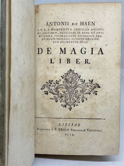 Kravs edition, in Latin. . Magjia liber